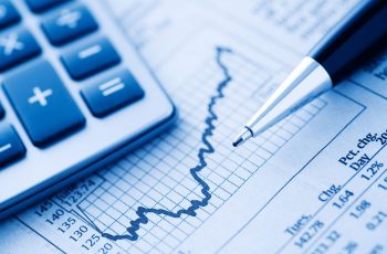 O que é melhor: investir em ações ou fundos de ações?